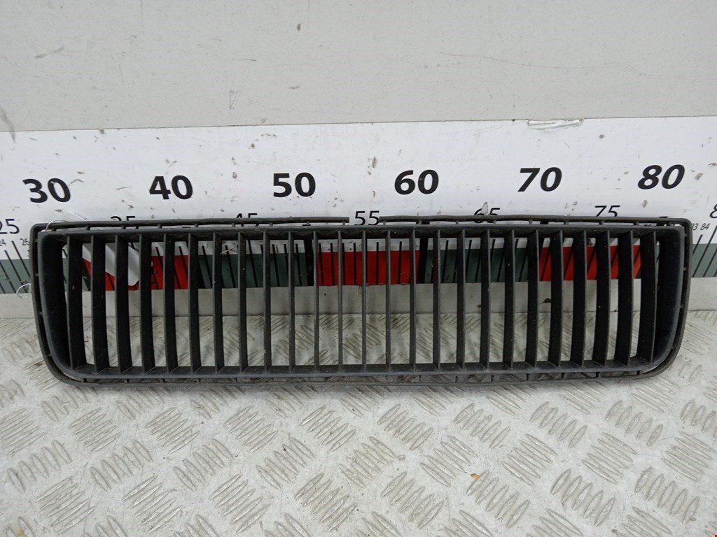 Решетка в бампер SKODA Octavia A4 1U- 1997-2010