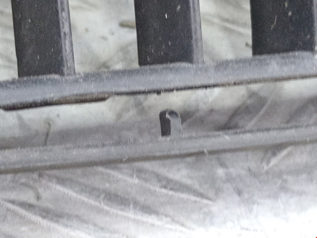 Решетка в бампер SKODA Octavia A4 1U- 1997-2010