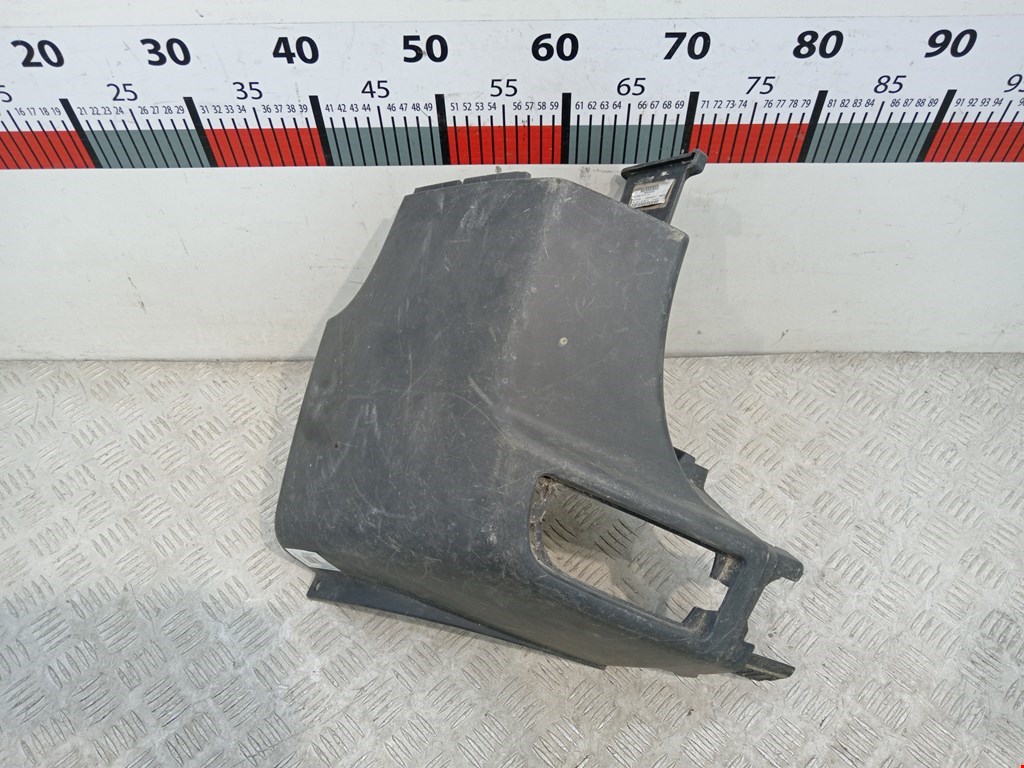 Накладка (клык) бампера левый Mercedes Sprinter 2 (W906) (2006-2016)