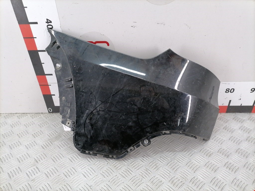 Накладка (клык) бампера левый BMW X5 (E70) (2006-2013)