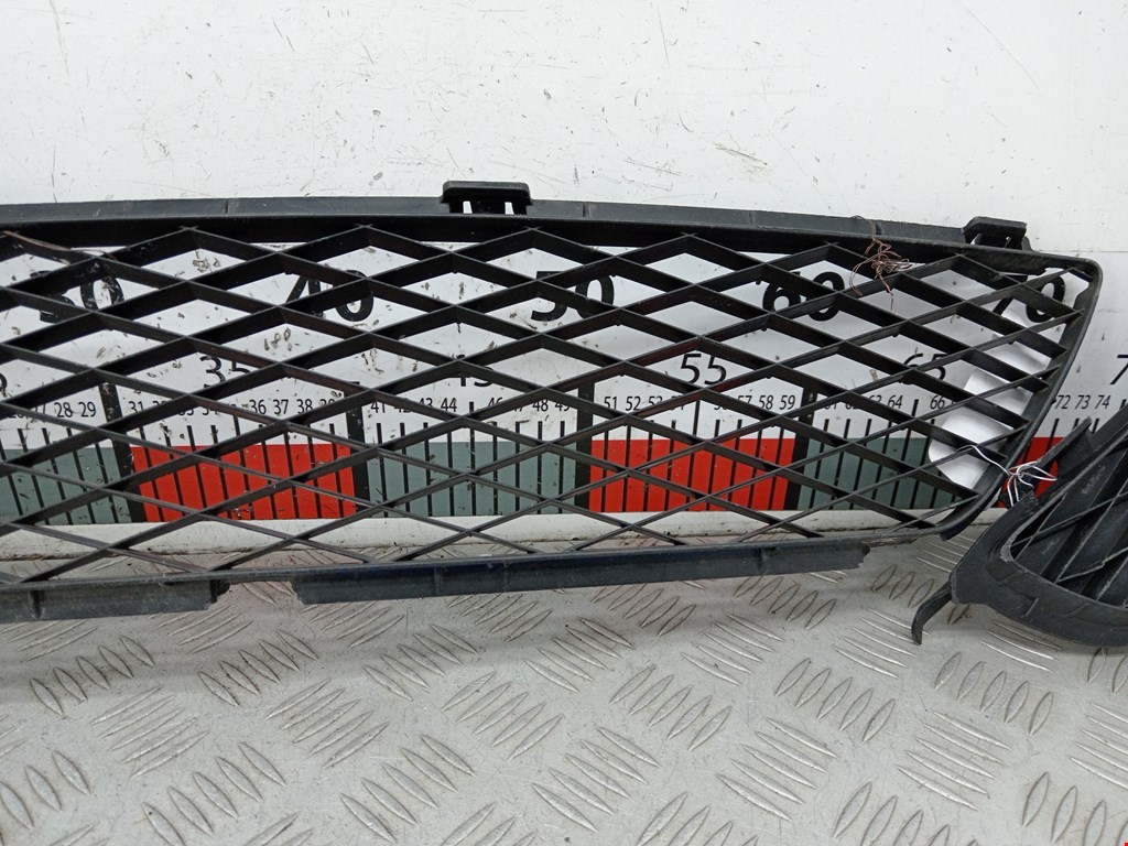 Решетка в бампер MAZDA Mazda 6 GG 2000-2007