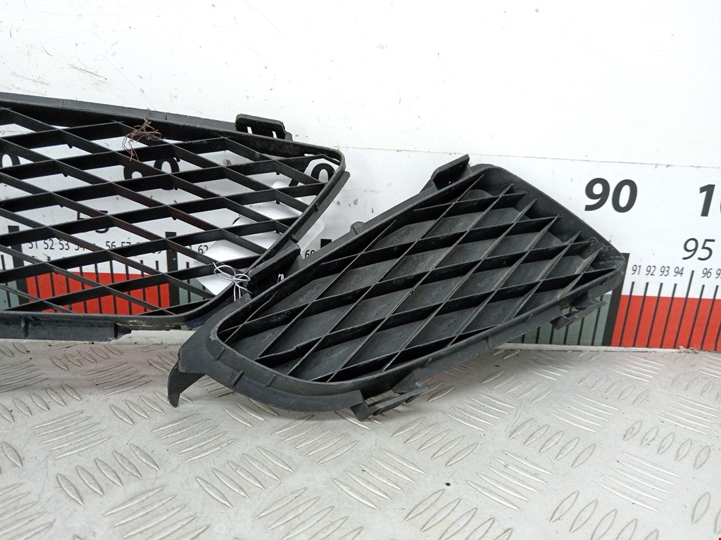 Решетка в бампер MAZDA Mazda 6 GG 2000-2007