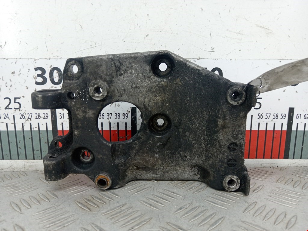 Кронштейн кондиционера Peugeot Expert 2 (G9) (2007-2016)