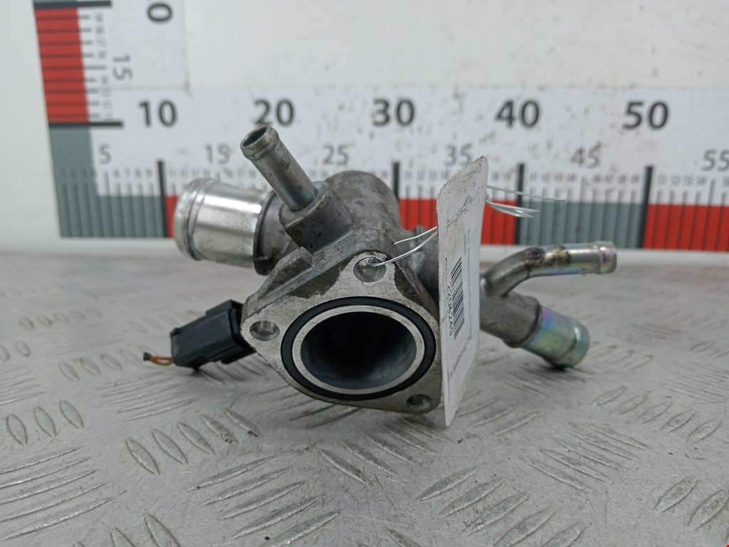 Тройник системы охлаждения KIA Cee'd II 2012-2018