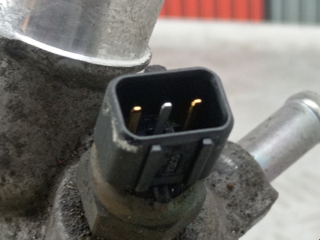 Тройник системы охлаждения KIA Cee'd II 2012-2018