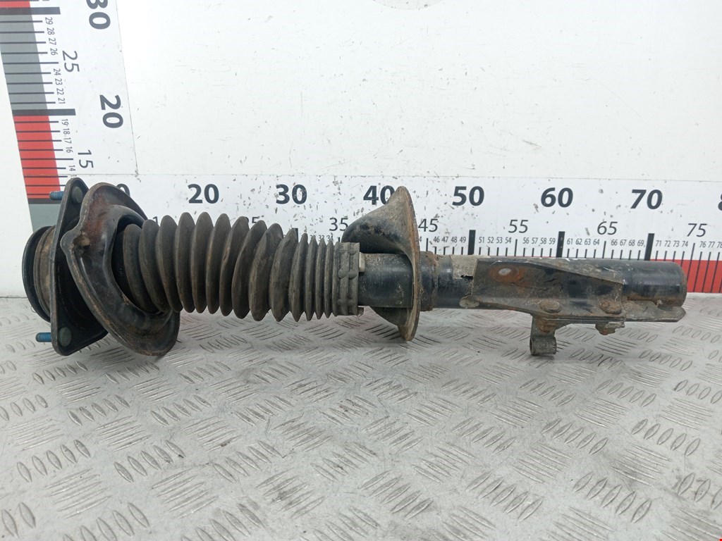 Амортизатор передний правый FORD Escort 1995-2000