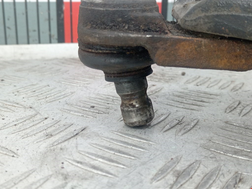 Рычаг передний правый RENAULT Scenic I 1996-2003