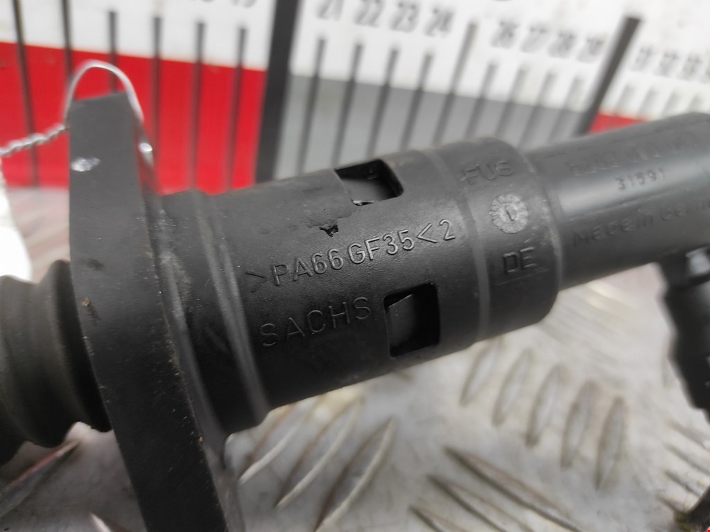 Цилиндр сцепления рабочий AUDI A3 8P 2003-2013