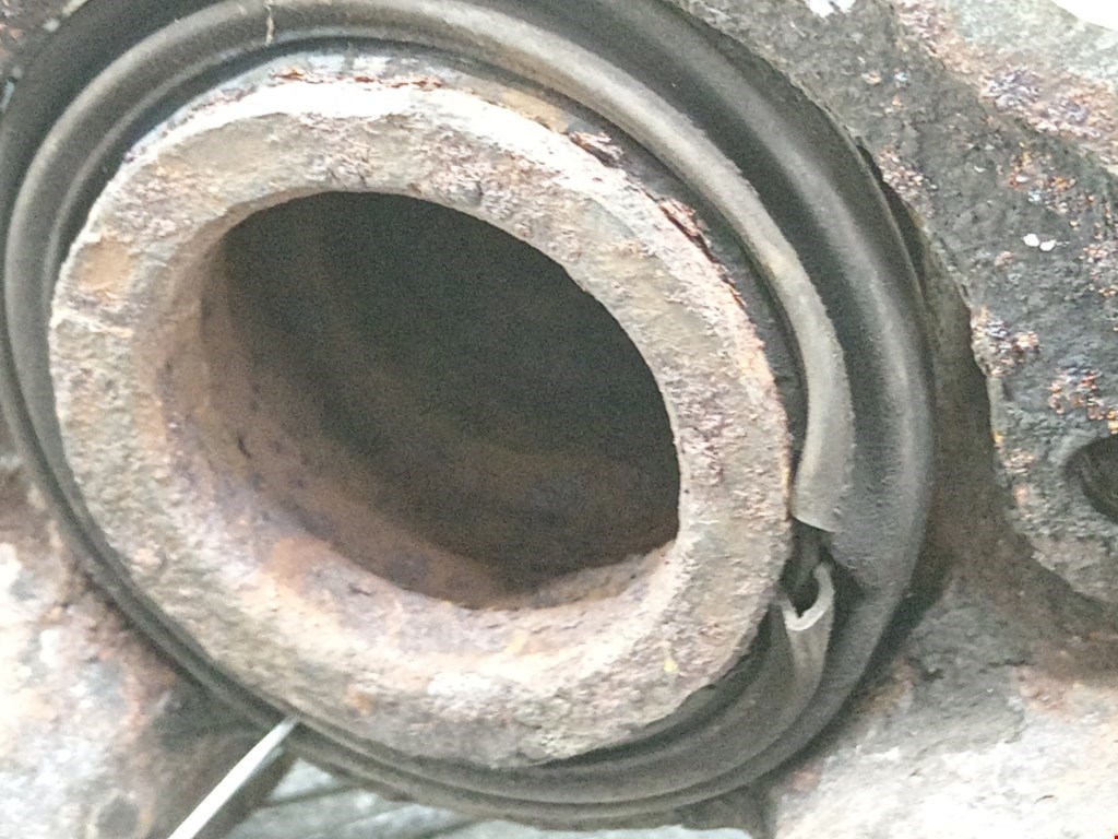 Суппорт передний левый PEUGEOT 307 2001-2008