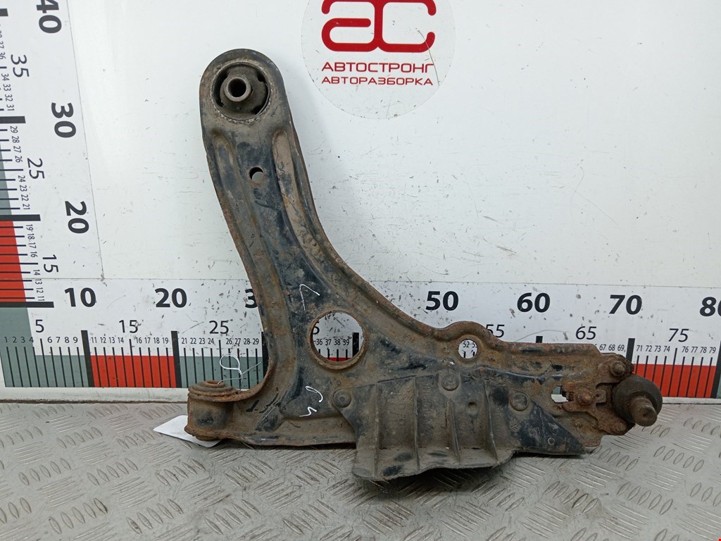 Рычаг передний левый VOLKSWAGEN Golf IV 1997-2003