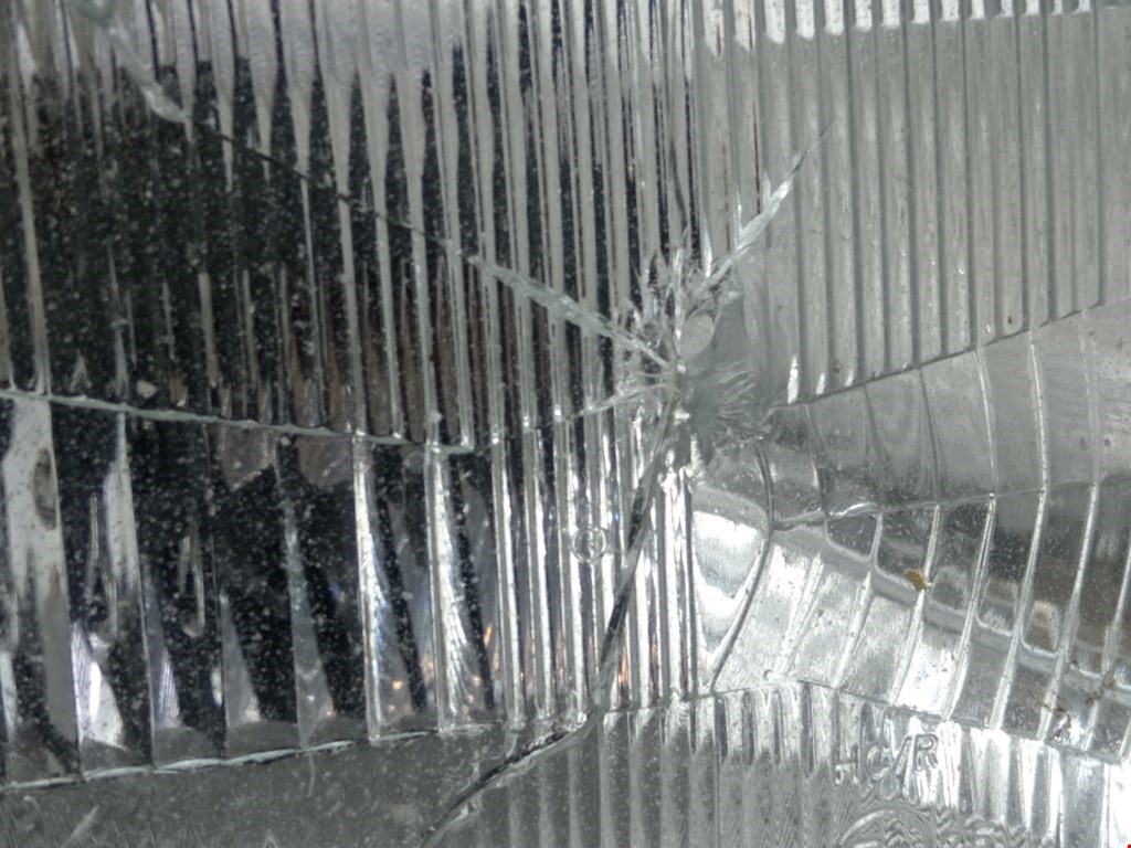 Фара правая VOLKSWAGEN Golf III 1991-1997