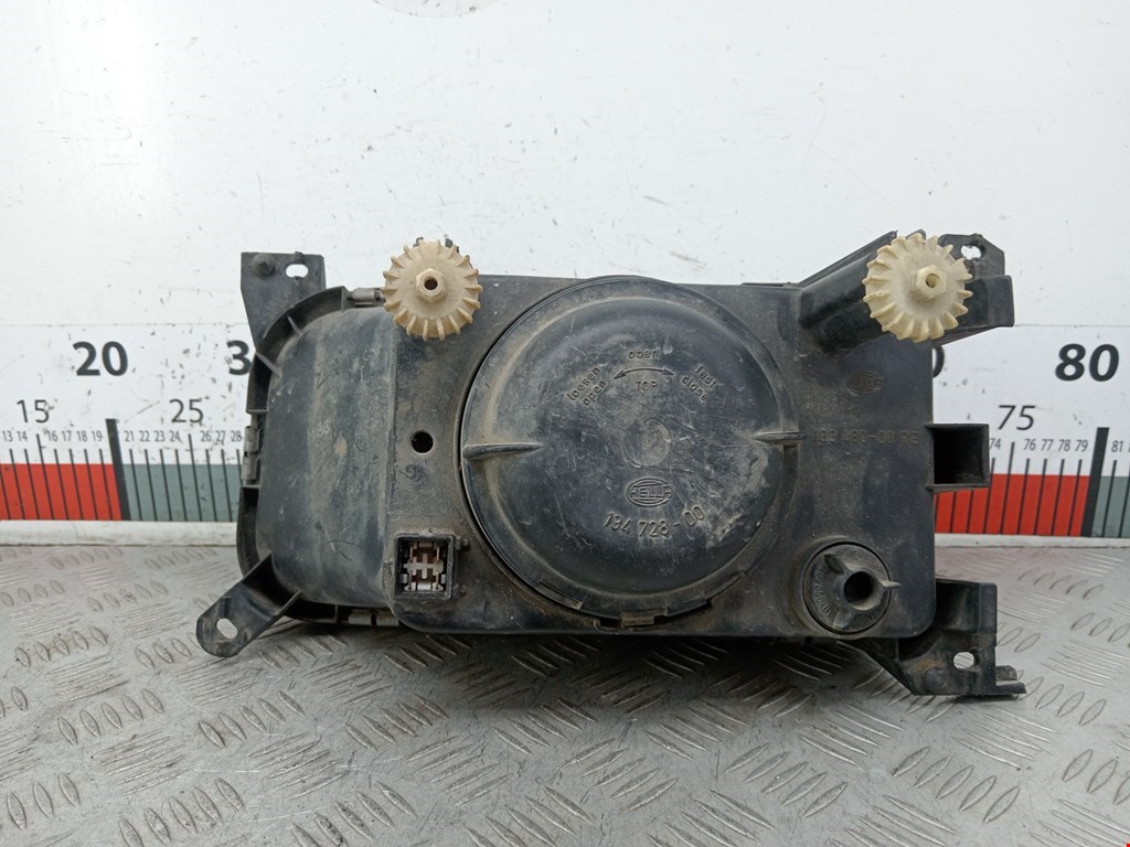 Фара правая VOLKSWAGEN Golf III 1991-1997