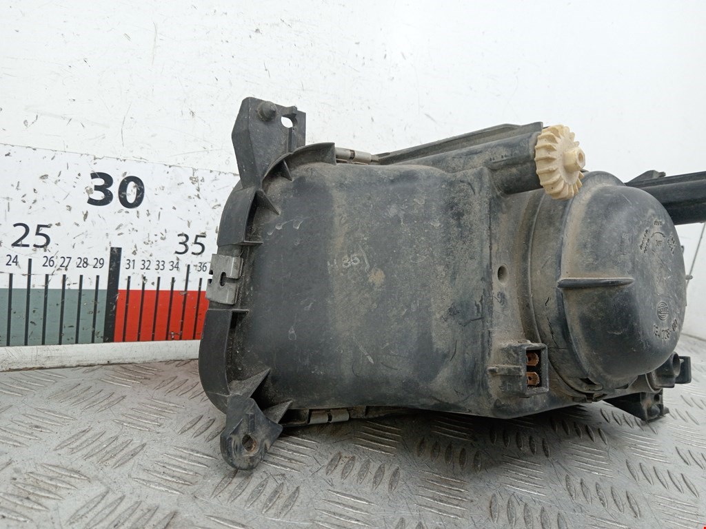 Фара правая VOLKSWAGEN Golf III 1991-1997