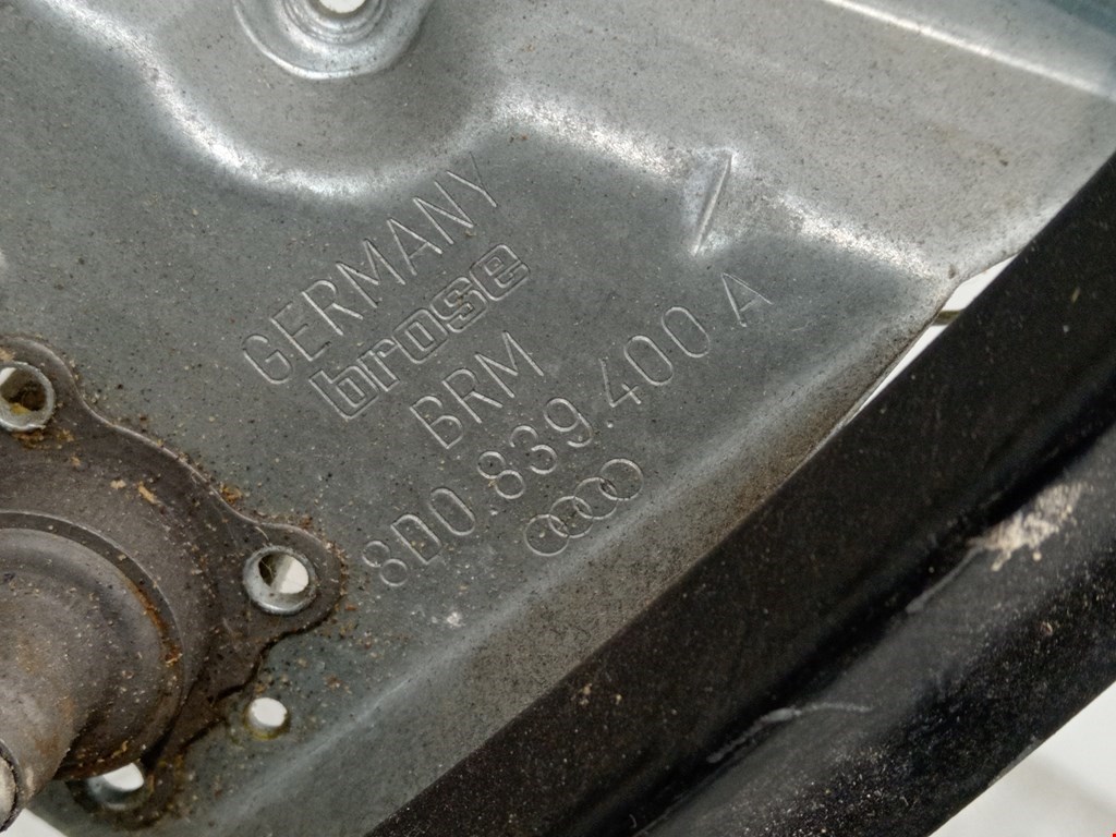 Стеклоподъемник задний правый AUDI A4 B5 1995-2001