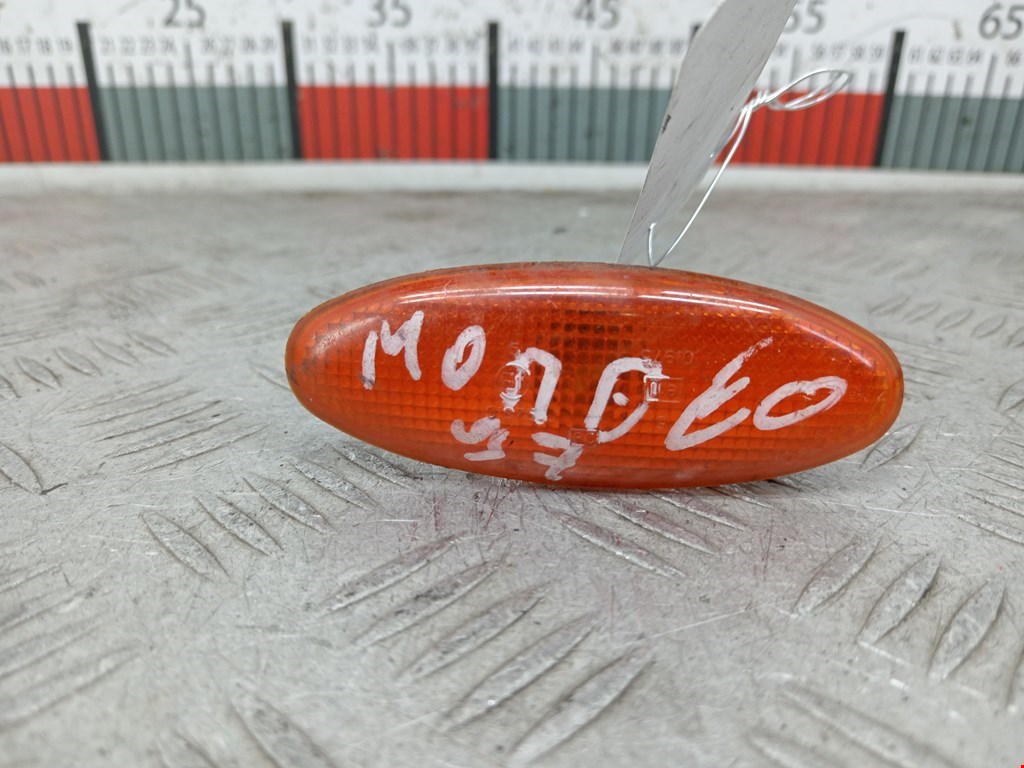 Повторитель указателя поворота левый Ford Mondeo 2 (1996-2002)