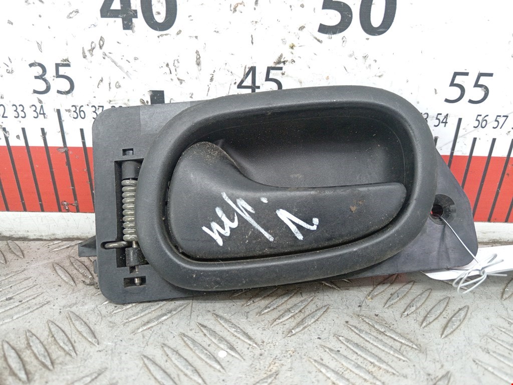 Ручка дверная передняя внутренняя левая RENAULT Laguna 1993-2000