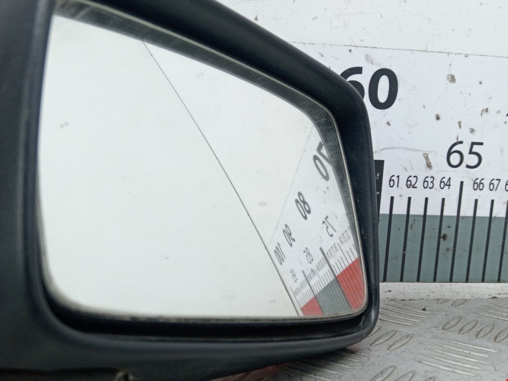 Зеркало правое VOLKSWAGEN Golf III 1991-1997