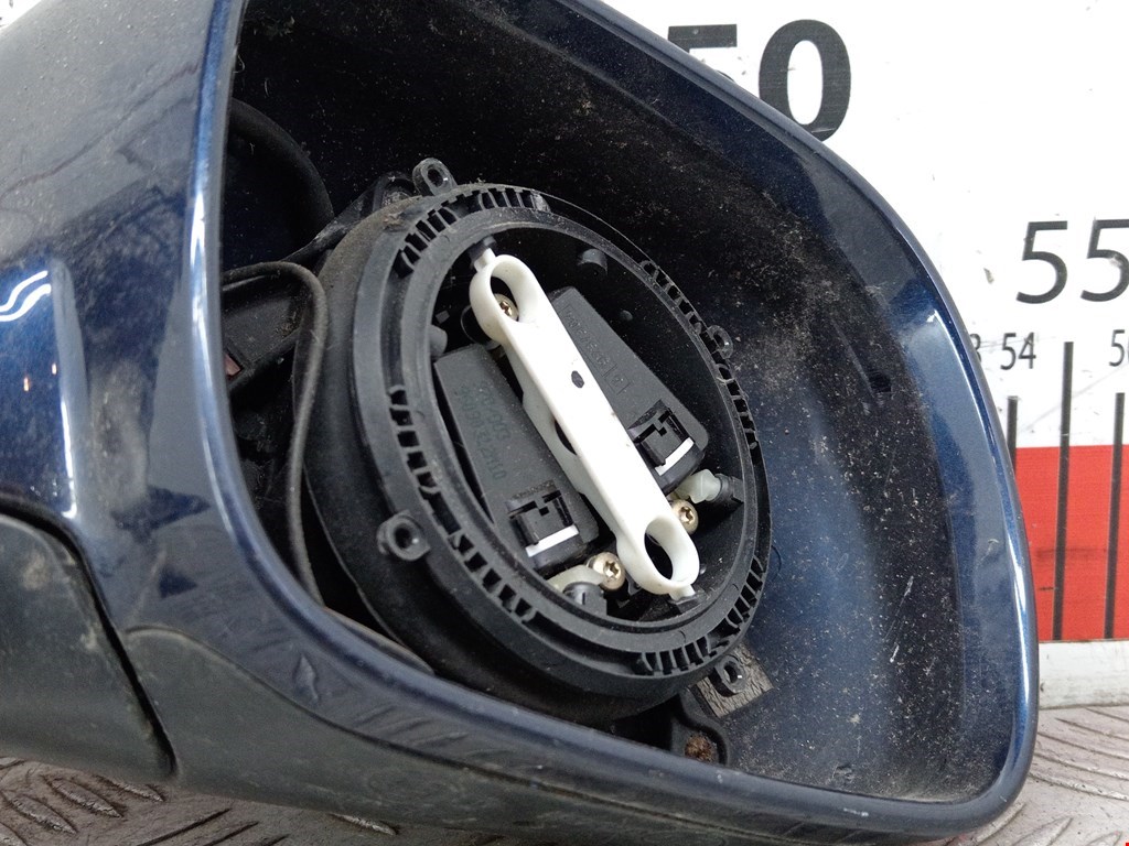 Зеркало правое AUDI A4 B5 1995-2001
