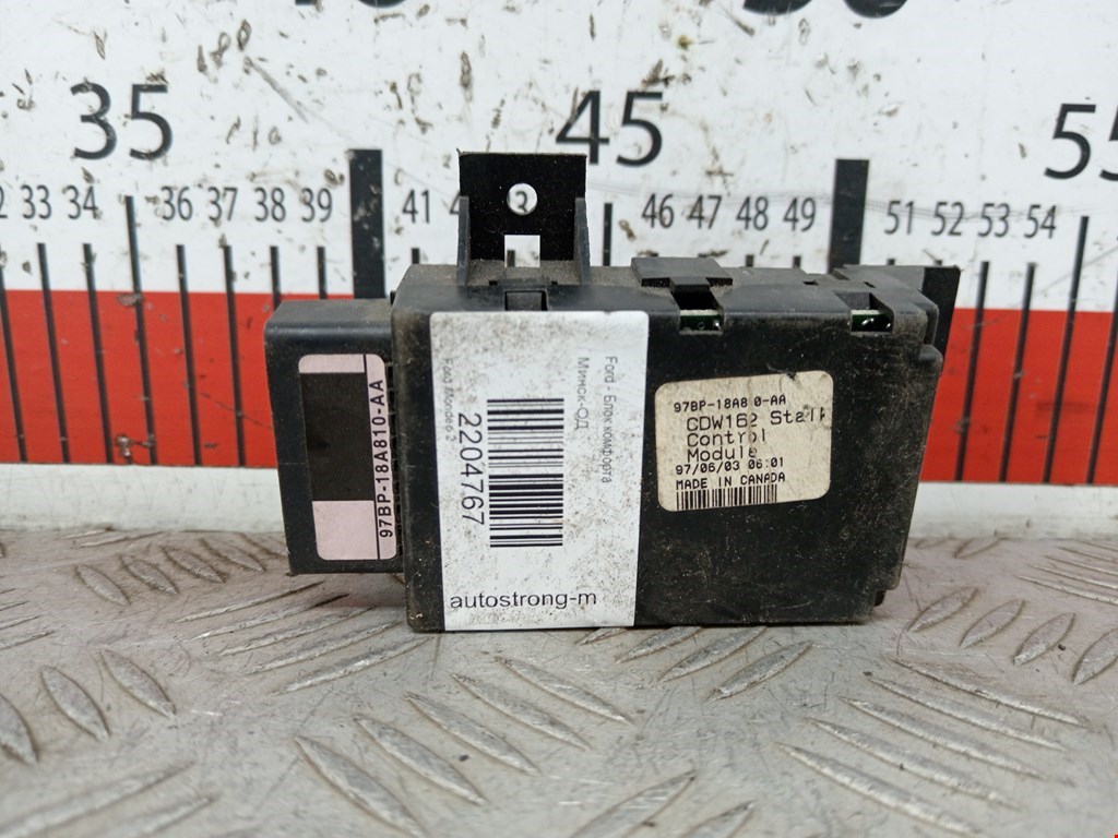 Блок управления подрулевыми переключателями (блок рулевого управления) Ford Mondeo 2 (1996-2002)