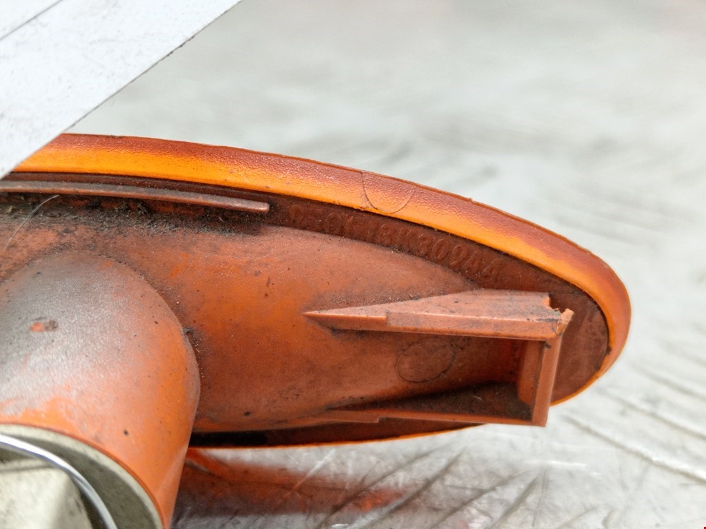 Повторитель на крыло FORD Mondeo II 1996-2000