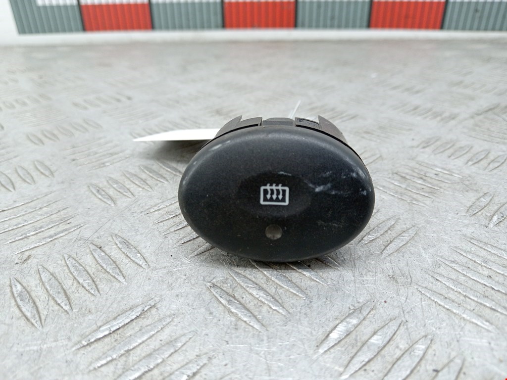 Кнопка подогрева (обогрева) заднего стекла Ford Escort 6 (1995-2000)