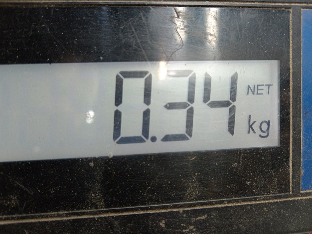 Петля капота левая/правая FORD Mondeo II 1996-2000