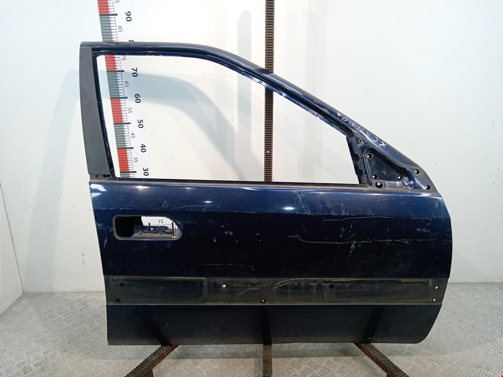 Дверь передняя правая CITROEN Xantia 1993-2002