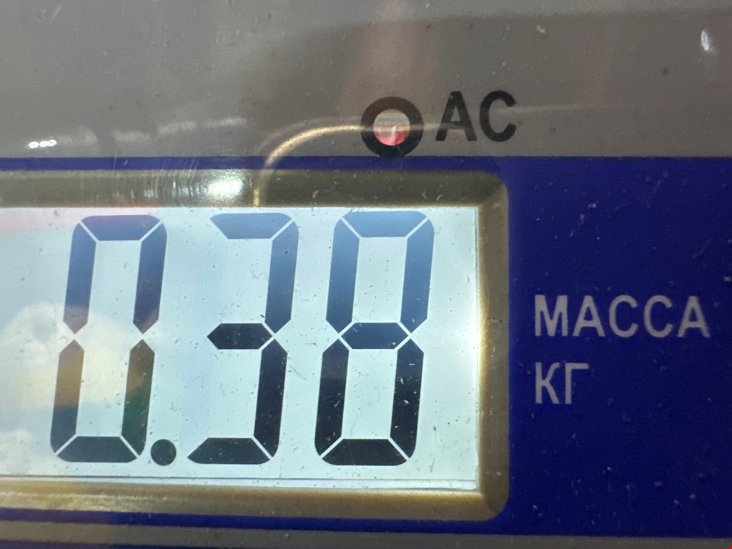 Поводок дворников передний левый/ правый INFINITI QX56/QX80 2004-2010