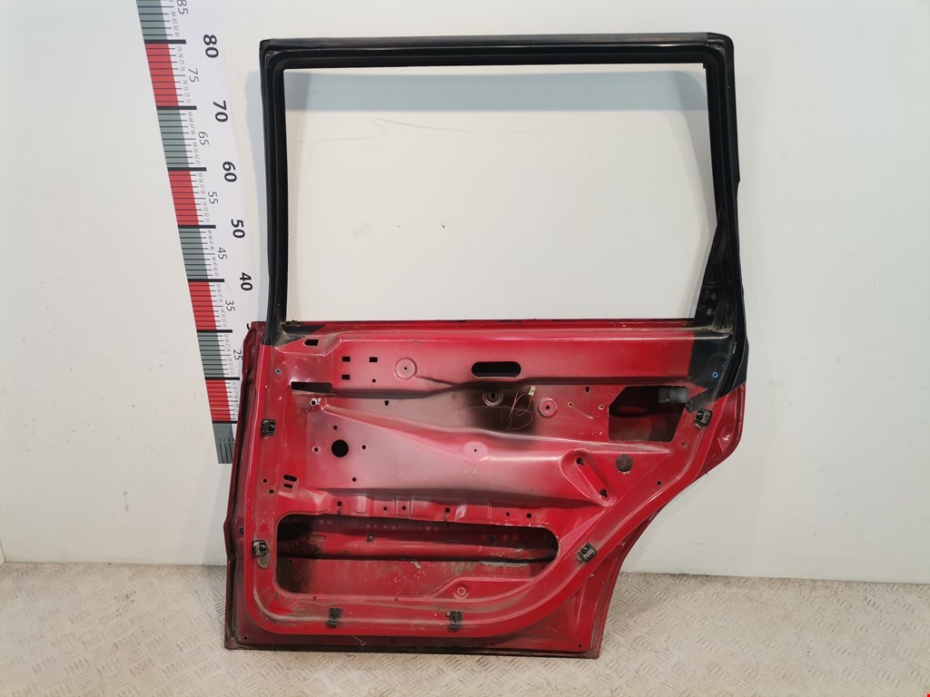 Дверь задняя правая VOLKSWAGEN Passat B3 1988-1993
