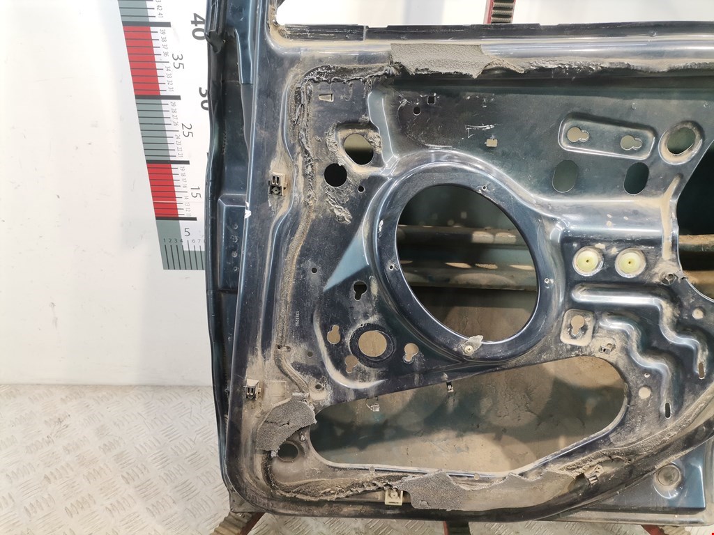 Дверь задняя правая FORD Mondeo II 1996-2000