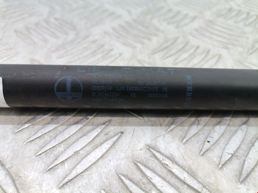 Амортизатор крышки (двери) багажника RENAULT Megane I 1996-2002