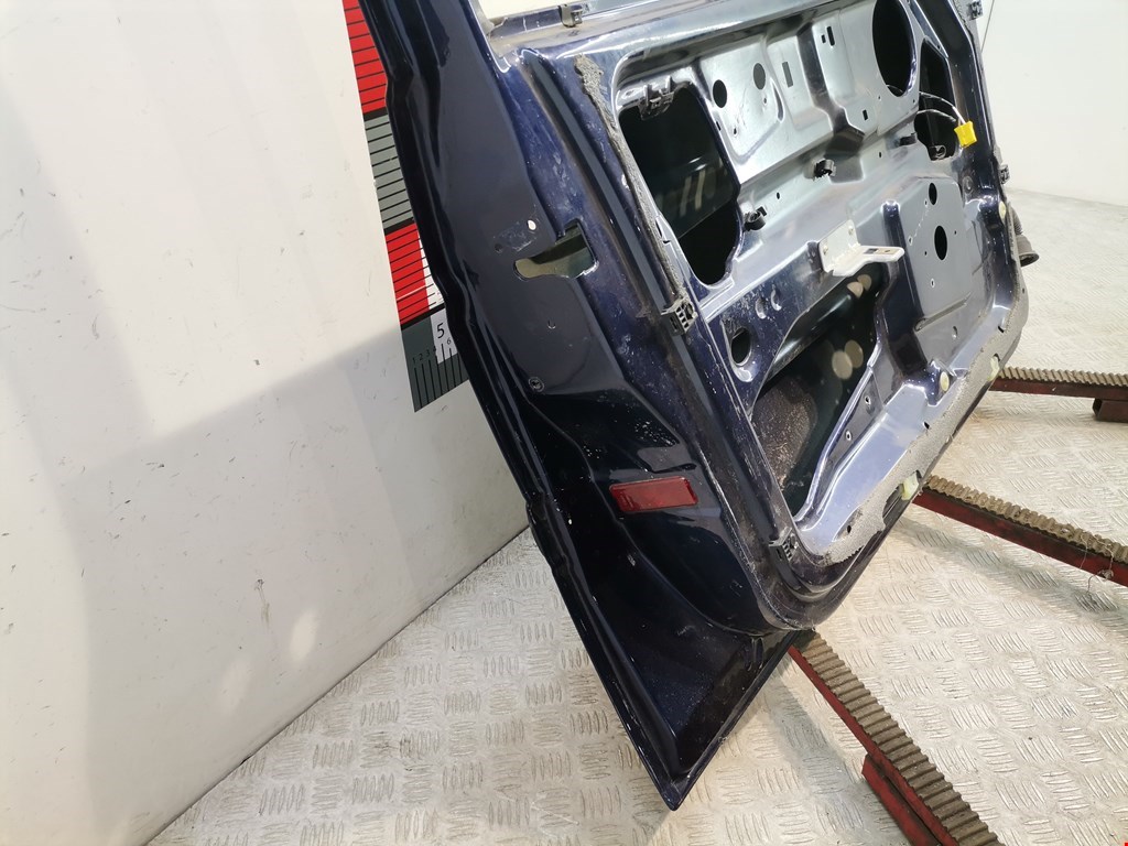 Дверь передняя левая FORD Escort 1990-1995