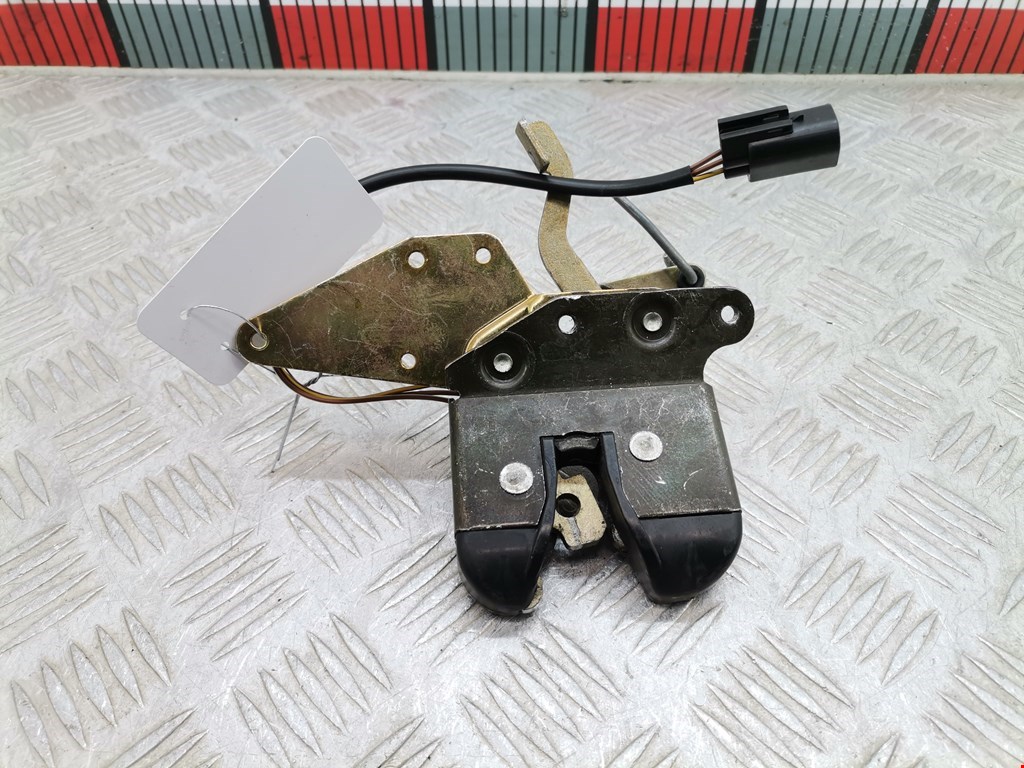 Замок багажника (крышки двери) FORD Scorpio 1994-1998