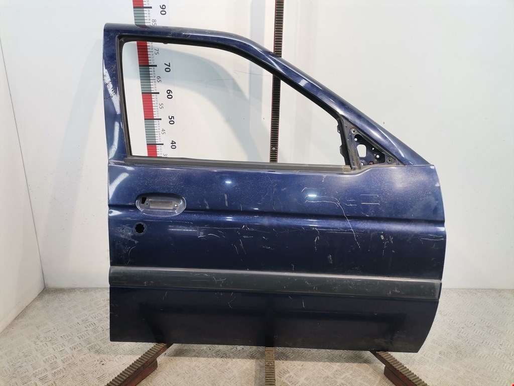 Дверь передняя правая FORD Escort 1990-1995