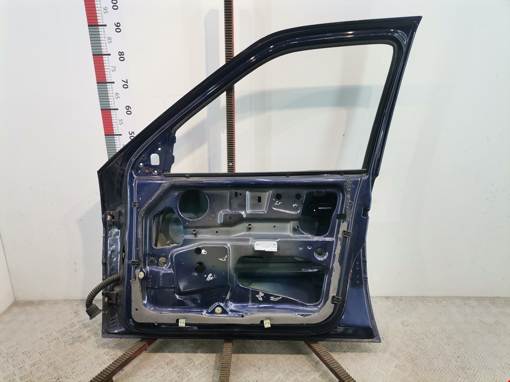 Дверь передняя правая FORD Escort 1990-1995