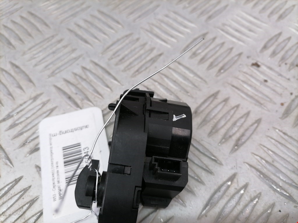 Моторчик заслонки печки BMW 7er 7 серия E65/E66 2001-2008