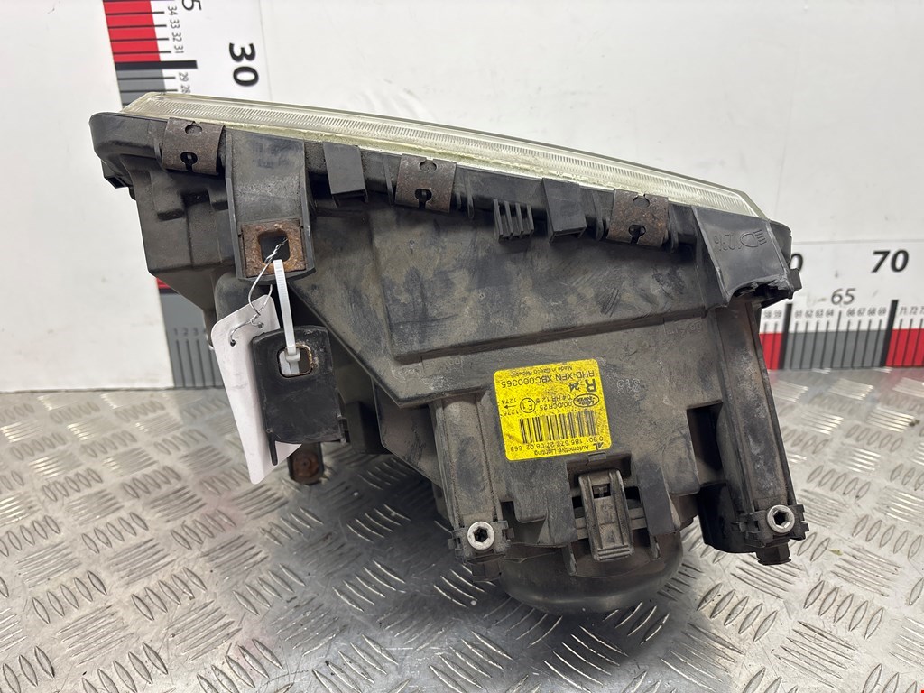 Фара правая LAND ROVER Range Rover 2002-2012