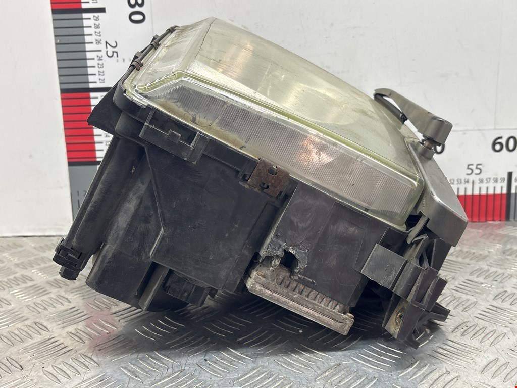 Фара правая LAND ROVER Range Rover 2002-2012