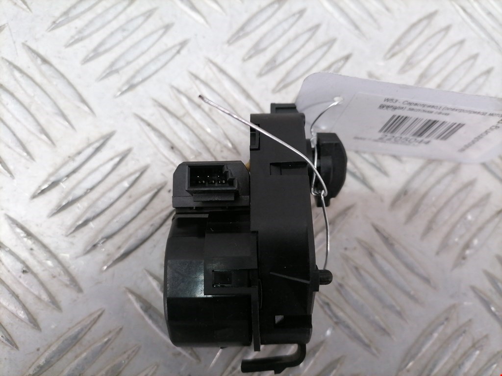 Моторчик заслонки печки BMW 7er 7 серия E65/E66 2001-2008