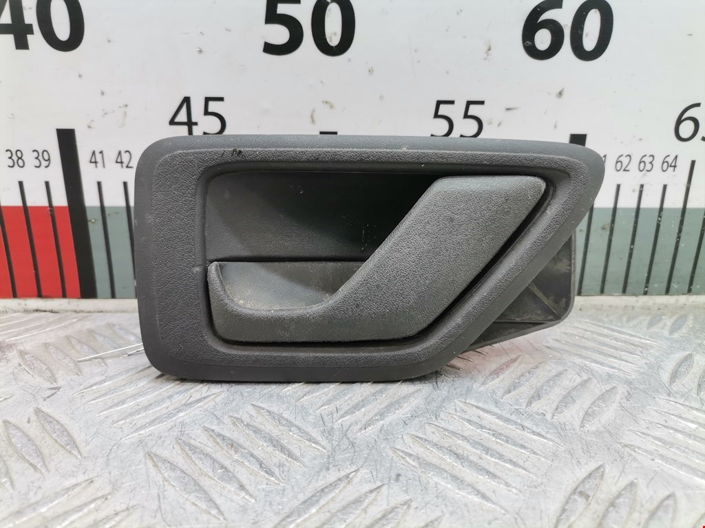 Ручка дверная задняя внутренняя левая PEUGEOT 605 1989-1999