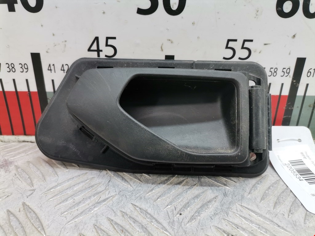 Ручка дверная передняя внутренняя правая PEUGEOT 306 1993-2002