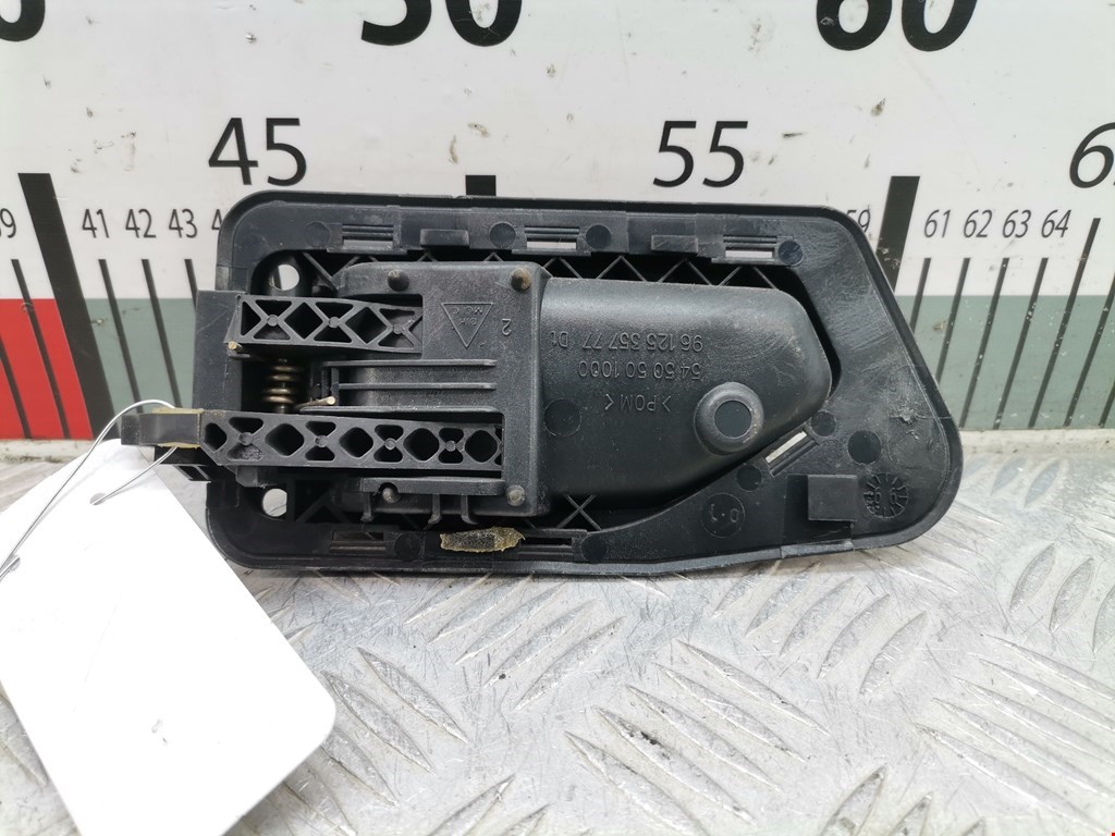 Ручка дверная передняя внутренняя правая PEUGEOT 306 1993-2002