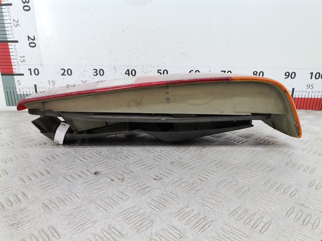 Фонарь задний правый FORD Sierra 1982-1987