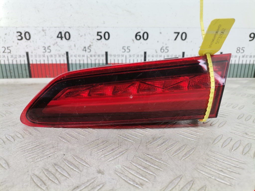Фонарь задний внутренний правый SKODA Karoq 2017-н.в.