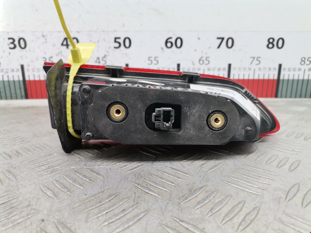 Фонарь задний внутренний правый SKODA Karoq 2017-н.в.