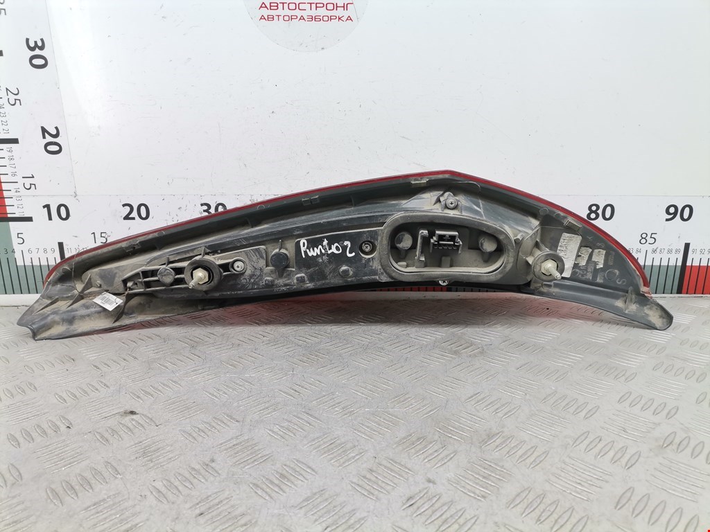 Фонарь задний левый FIAT Punto II (188) 1999-2007