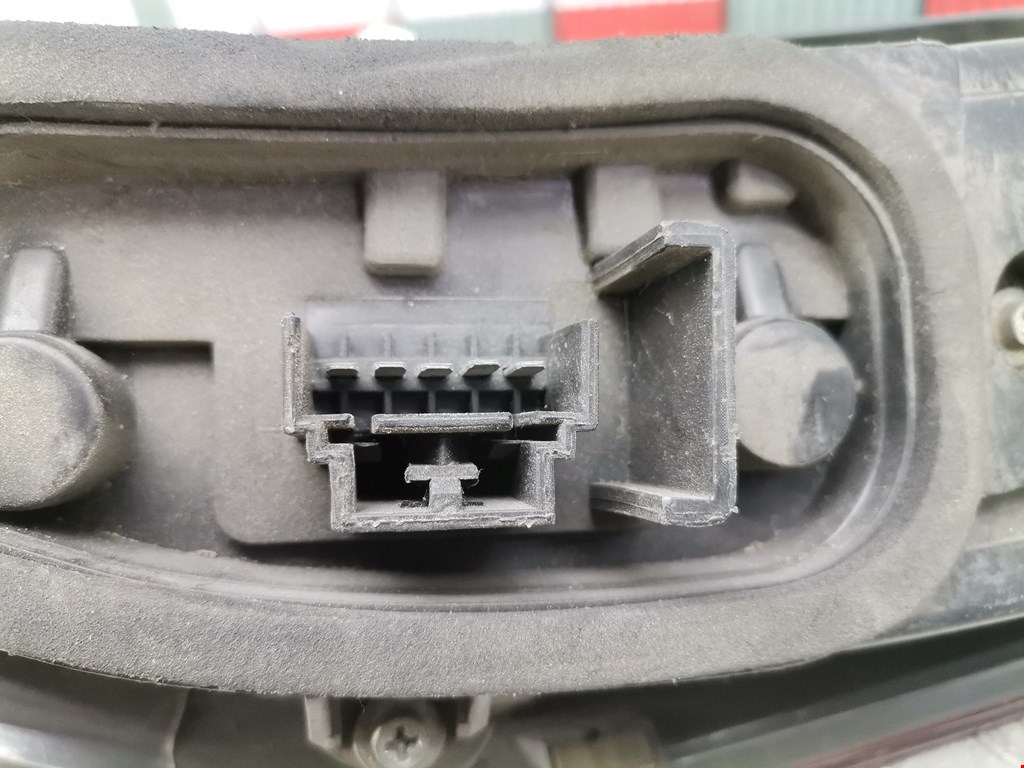 Фонарь задний левый FIAT Punto II (188) 1999-2007