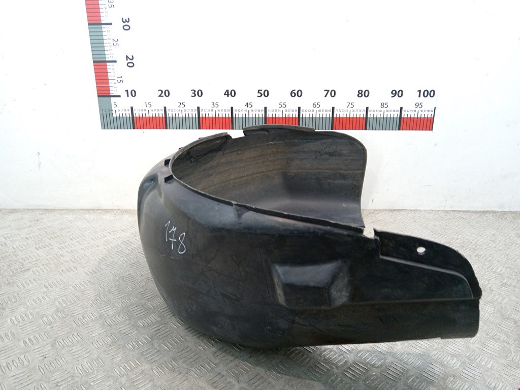 Локер (подкрылок) задний левый PEUGEOT 605 1989-1999