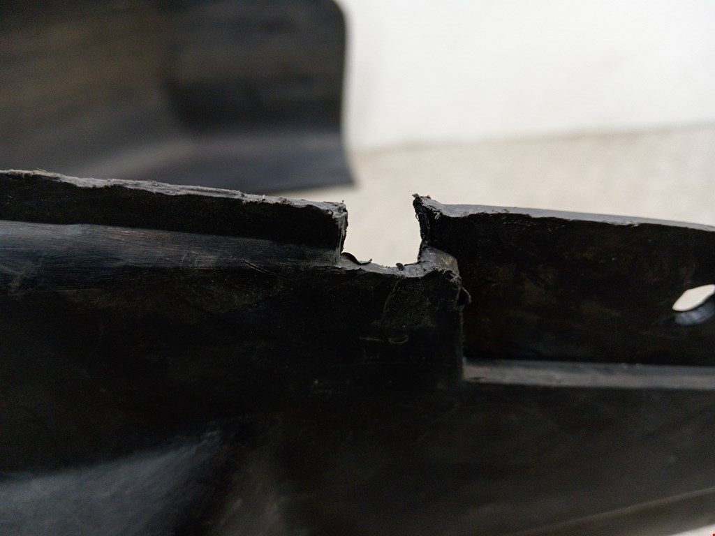 Локер (подкрылок) задний левый PEUGEOT 605 1989-1999