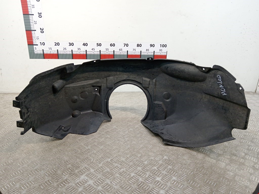 Локер (подкрылок) передний левый FORD Mondeo II 1996-2000